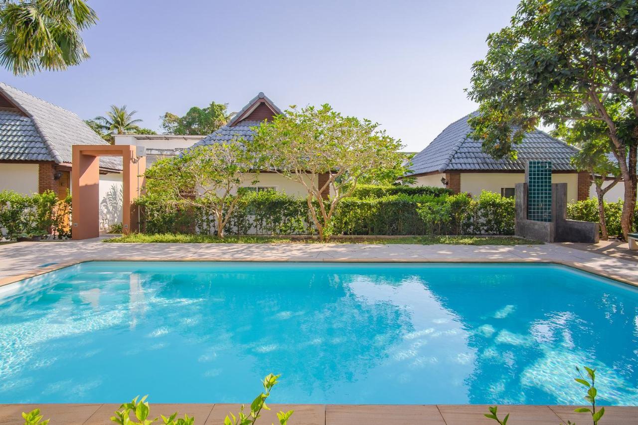 Parida Resort Bang Tao Beach  Exterior photo